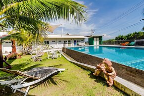 Chalong Hill Tropical Garden Homes