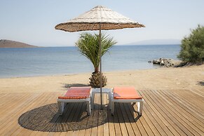 Bodrum Sea Side Beach Club Hotel