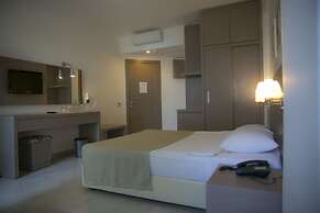 Bodrum Sea Side Beach Club Hotel