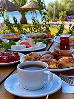 Bodrum Sea Side Beach Club Hotel