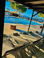 Bodrum Sea Side Beach Club Hotel