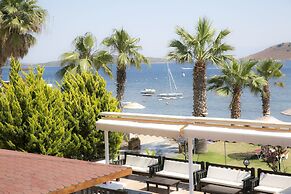 Bodrum Sea Side Beach Club Hotel