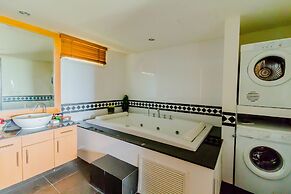 Sea View Hua Hin Condos