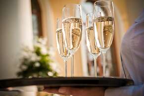 Hotel Plauter Kúria