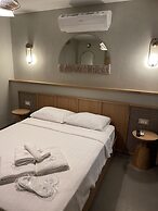 Monk Hotel Alacati - Adults Only