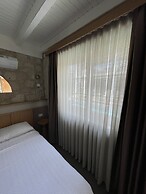 Monk Hotel Alacati - Adults Only