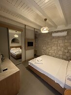 Monk Hotel Alacati - Adults Only