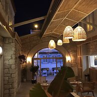 Monk Hotel Alacati - Adults Only