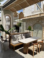 Monk Hotel Alacati - Adults Only