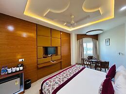Hotel Anand International