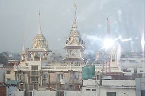 Hotel Anand International