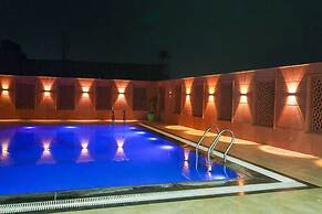 Hotel Anand International