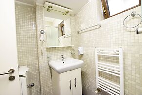 Decebal Residence Apartments