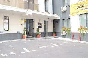 Uptown Residence Apartments