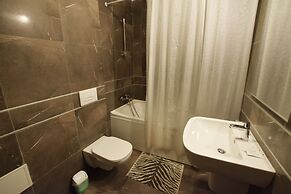 Uptown Residence Apartments