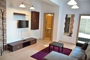 Uptown Residence Apartments