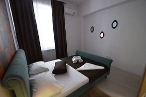 Uptown Residence Apartments