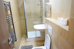 Uptown Residence Apartments