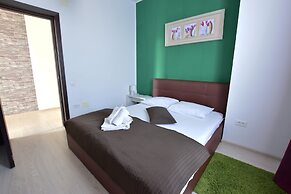 Uptown Residence Apartments