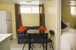 Charlton Suites Guest House