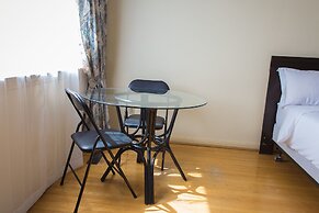 Charlton Suites Guest House