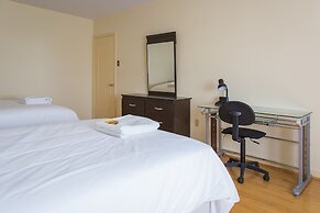 Charlton Suites Guest House