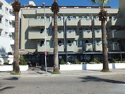 Candan City Beach Hotel