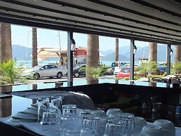 Candan City Beach Hotel