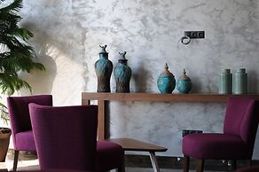 Candan City Beach Hotel