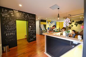 Sahil Hostel & Hotel