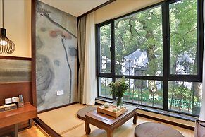 Hiking Hotel Hangzhou