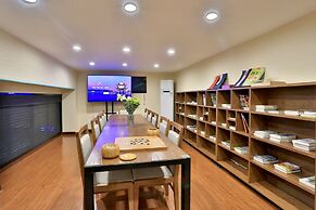 Hiking Hotel Hangzhou