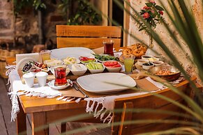 Macaron Konagi Ayvalik