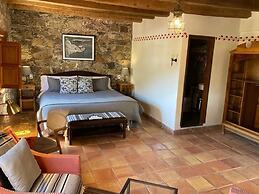 Hotel Amor y Paz