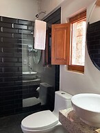 Hotel Amor y Paz