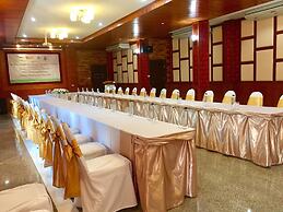 Khum Sai Ngam Hotel & Resort