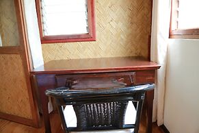 Golden Monkey Cottages