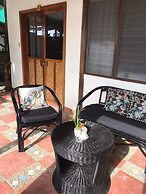 Golden Monkey Cottages