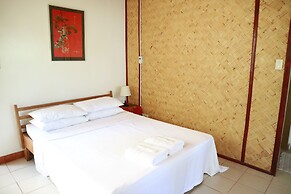 Golden Monkey Cottages