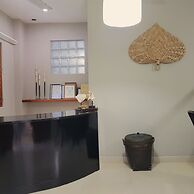 Golden Monkey Cottages