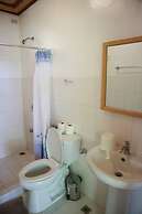 Golden Monkey Cottages