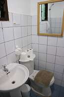 Golden Monkey Cottages