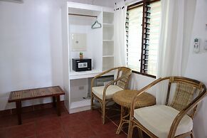 Golden Monkey Cottages