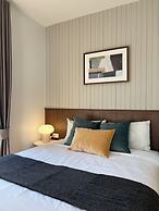 Seastar Hotel And Service Apartment