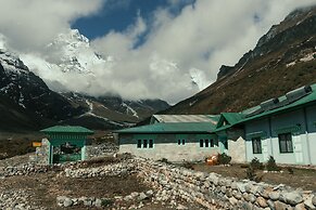 Mountain Lodges of Nepal - Thame