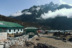 Mountain Lodges of Nepal - Thame