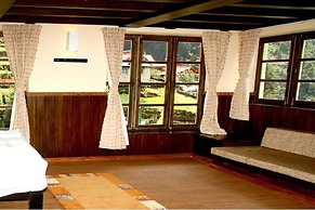 Mountain Lodges of Nepal - Monjo