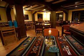 Mountain Lodges of Nepal - Namche