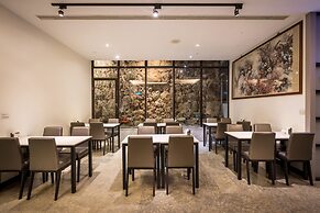 Country Garden Hotel