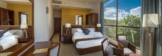 Sooriya Resort & Spa